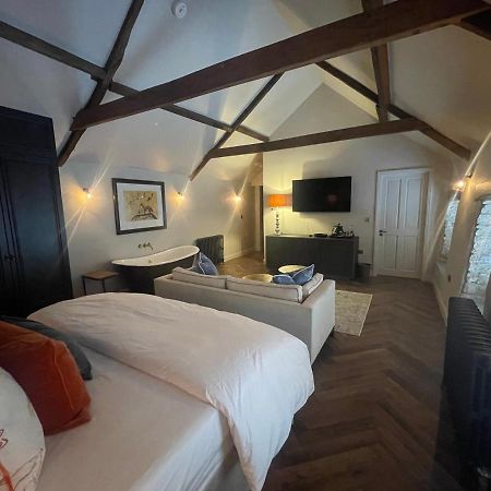 The Hideaway Bed & Breakfast Saint Brides Major Bagian luar foto