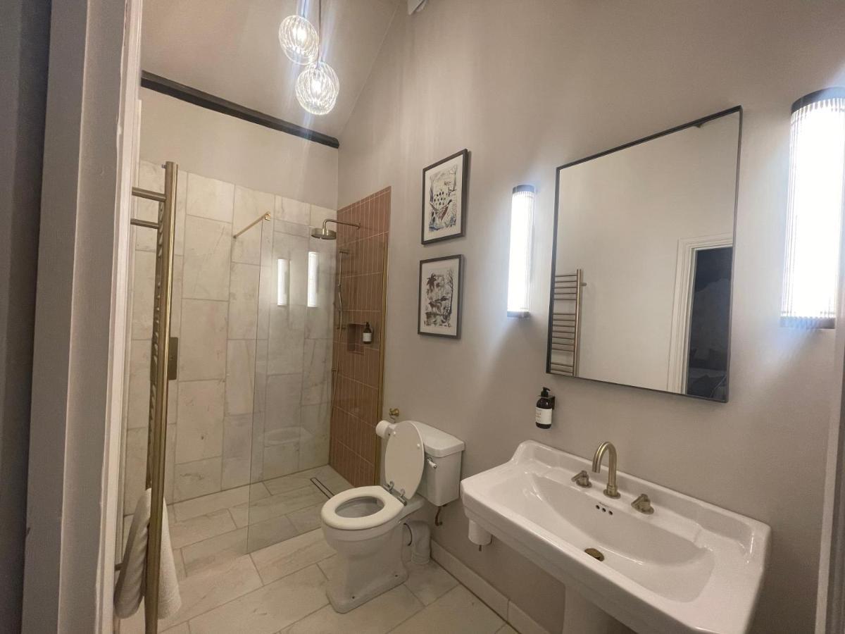 The Hideaway Bed & Breakfast Saint Brides Major Bagian luar foto